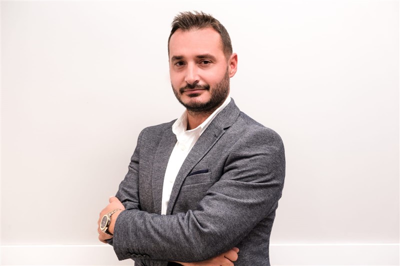 ENİS HIDIROĞLU