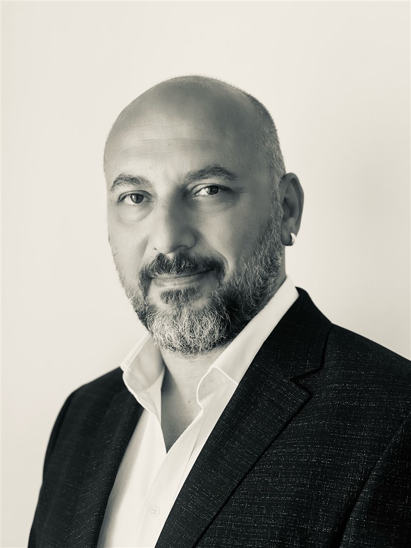 SÜLEYMAN AKAR