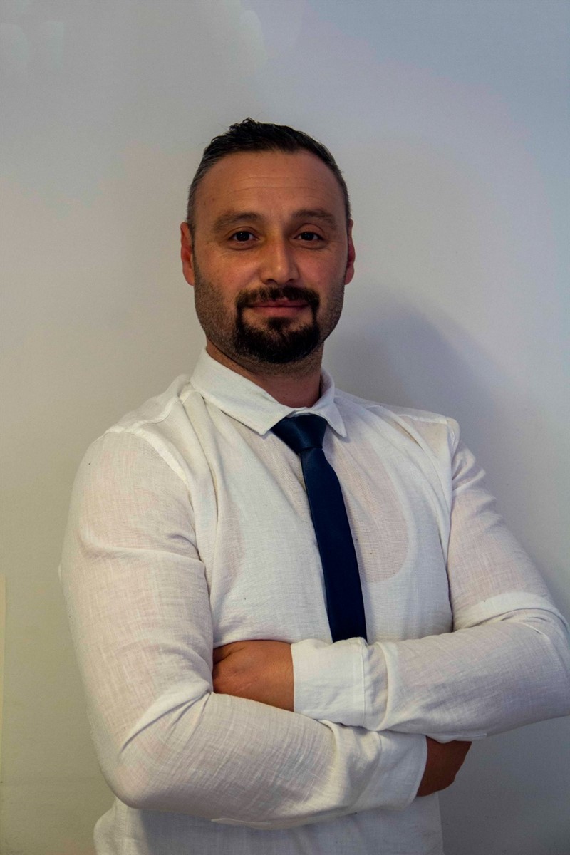 AYHAN ELTEŞ